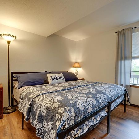 Condo With Balcony And Grill 3 Mi To Moonshine Beach! Branson Eksteriør billede
